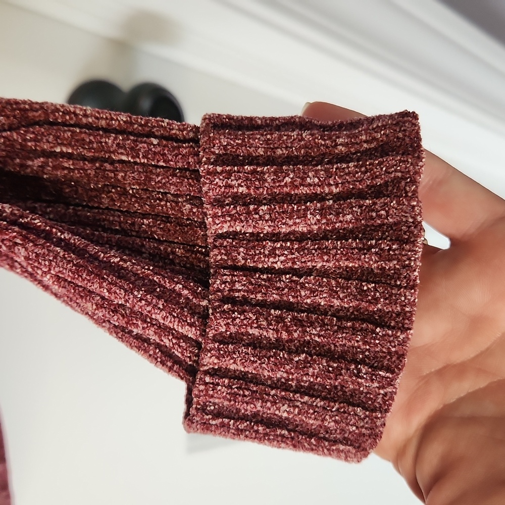 Mauve sweater - Picture 5 of 5